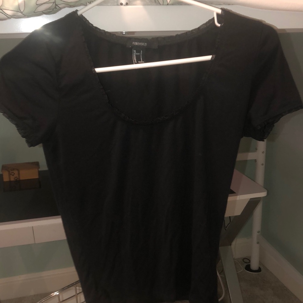 Black crop top